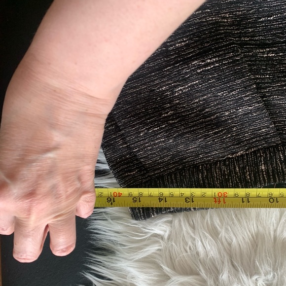 Talula tweed dressy shorts - Picture 4 of 4